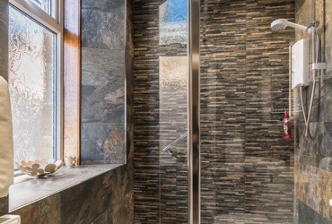 Family En-suite